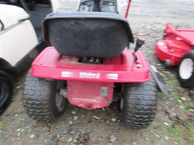 White Outdoor LT135 Riding Mower (runs)