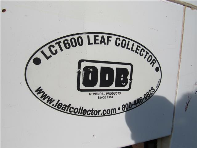 ODB LCT 600 Leaf Vac w/JD Power Tech Engine