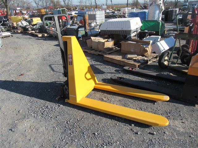 Hi Lift Pallet Truck