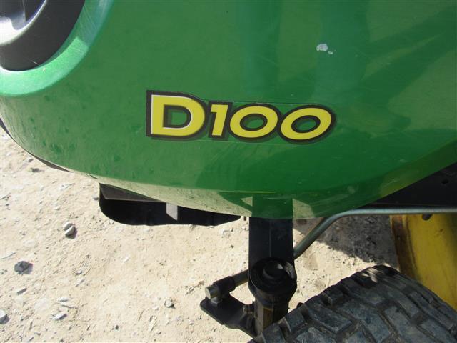 JD 100 L&G (ride and drive)