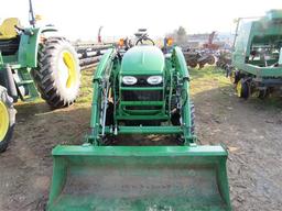 JD 3720 HST E-Hydro 4WD Compact 834 Hrs