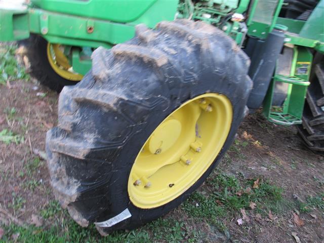 JD 6105D 4WD, 2 Post Canopy, LHR, Dsl