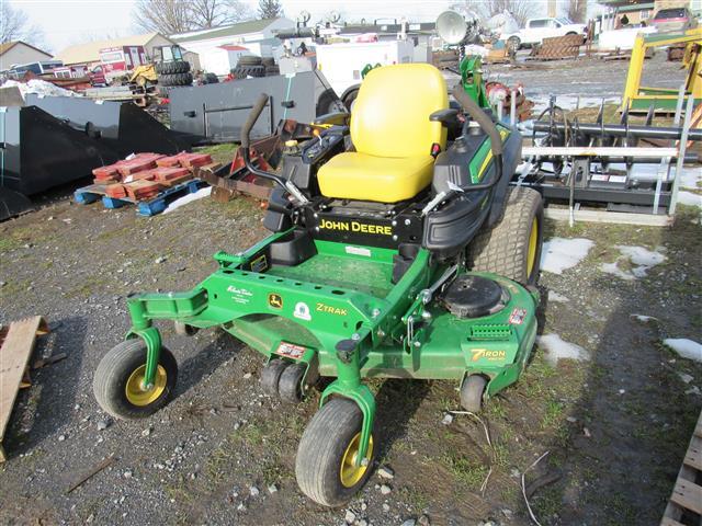 JD Z290M 2018 Model ZeroTurn Rider, 80 Hrs