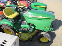 JD GT235 Tractor