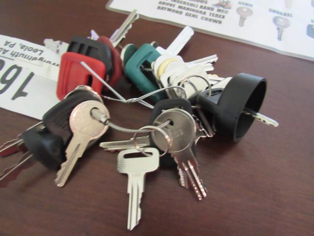 Heavy Equipment Key Set w/24 Keys