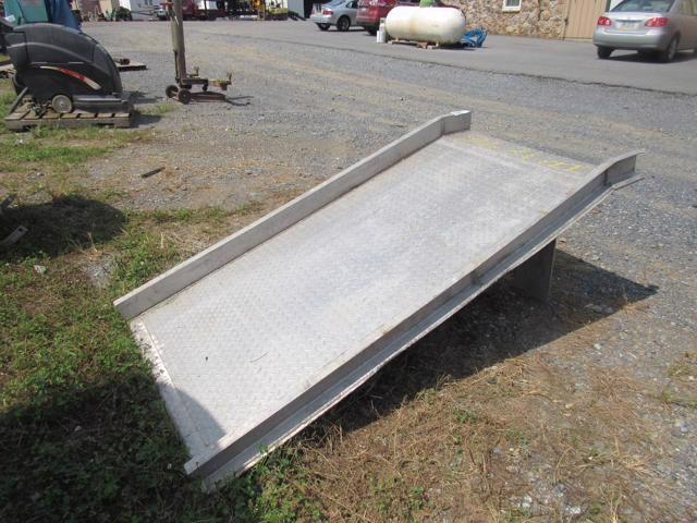 Dock Plate 42" x 80"