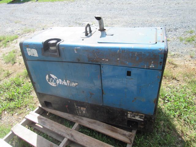 Bobcat 250 Miller Welder