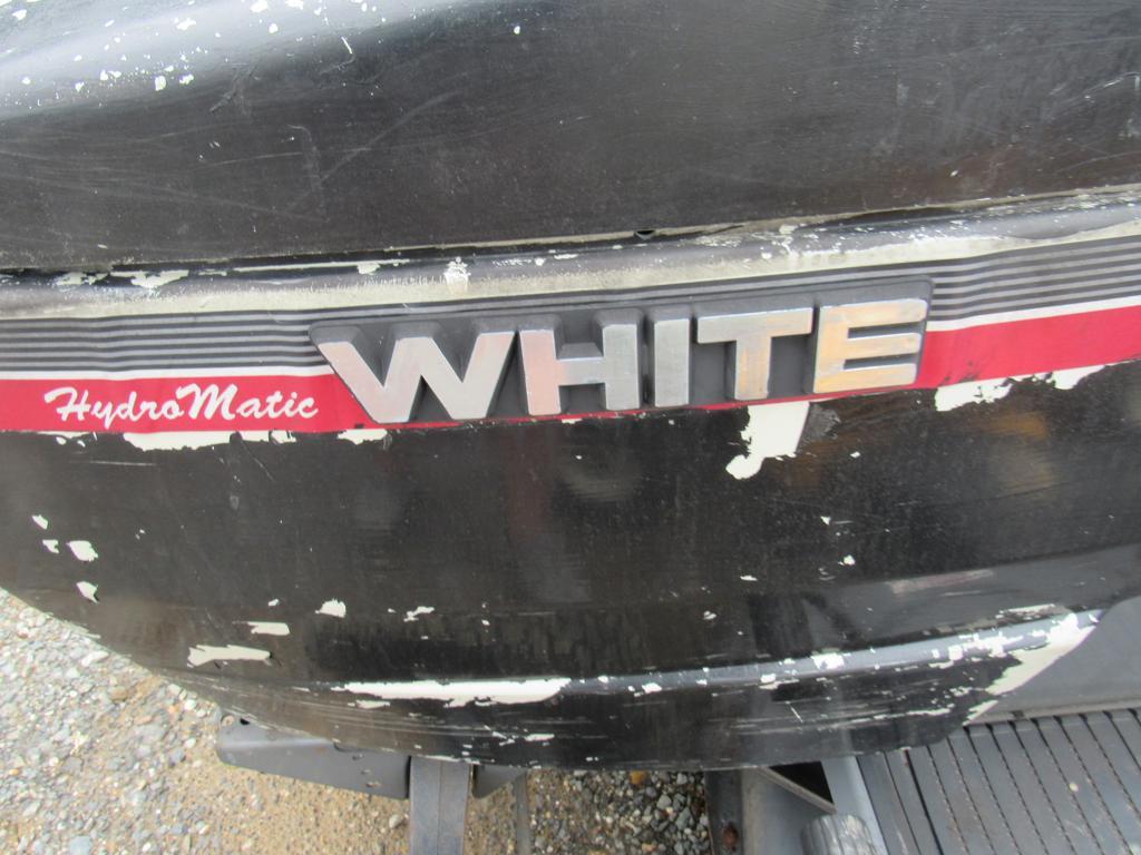 White L&G Tractor (weak drive)