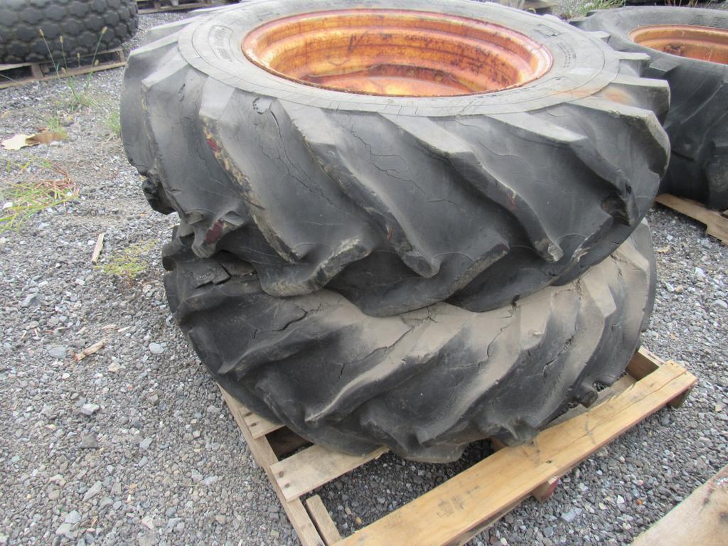 14.9 x 26 Tractor Tire (Pair)