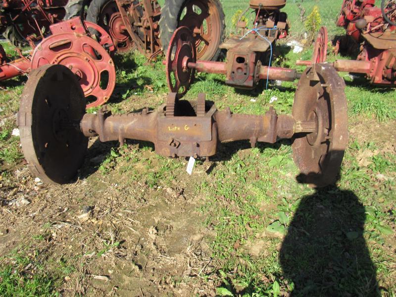 JD G Rear Axle Assembly w/Wheels