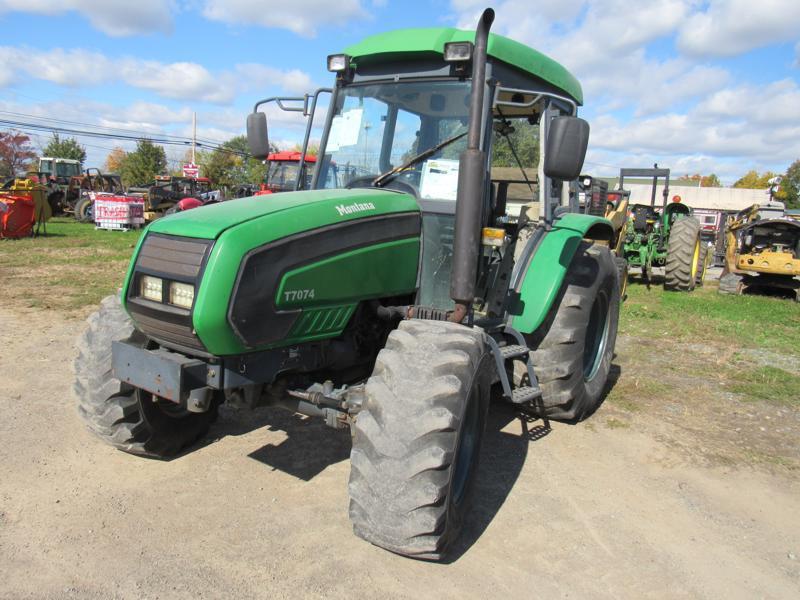 Montana T-7074 Tractor, 4WD, JD Dsl Engine,