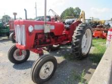 IH D414 Tractor 2WD, Gas