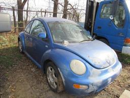 1999 Volkswagon Beetle (non-running) w/ Title