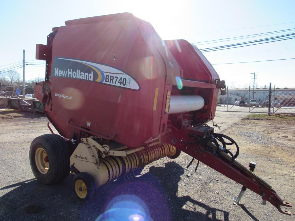 NH BR740A Round Baler, Silage Special