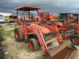 Kubota B21 Tractor w/ Ldr, 4WD, Dsl, 4 Post Canopy