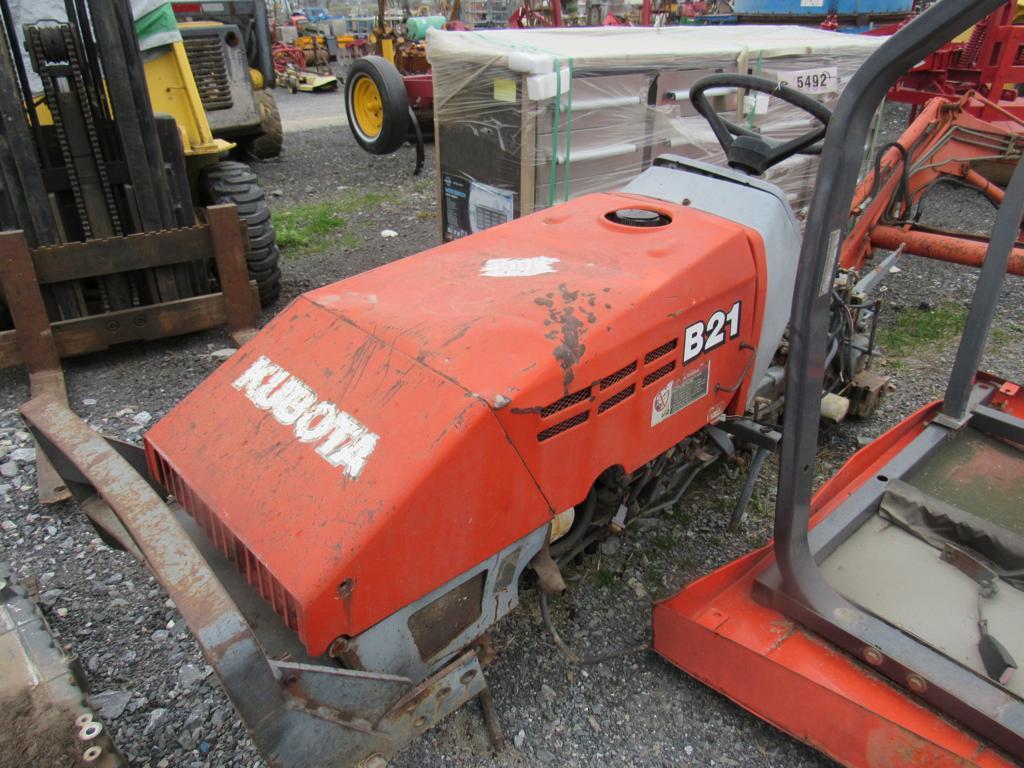 Kubota B21 Tractor, Salvage