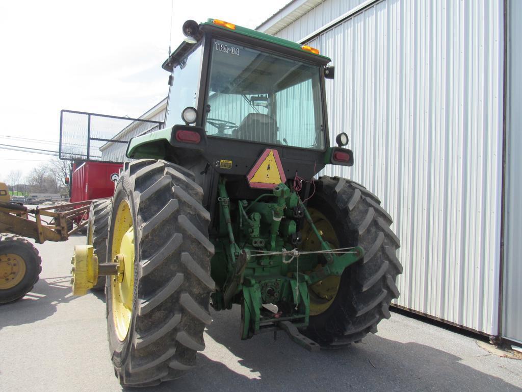 JD 4555 Cab Tractor, 4x4