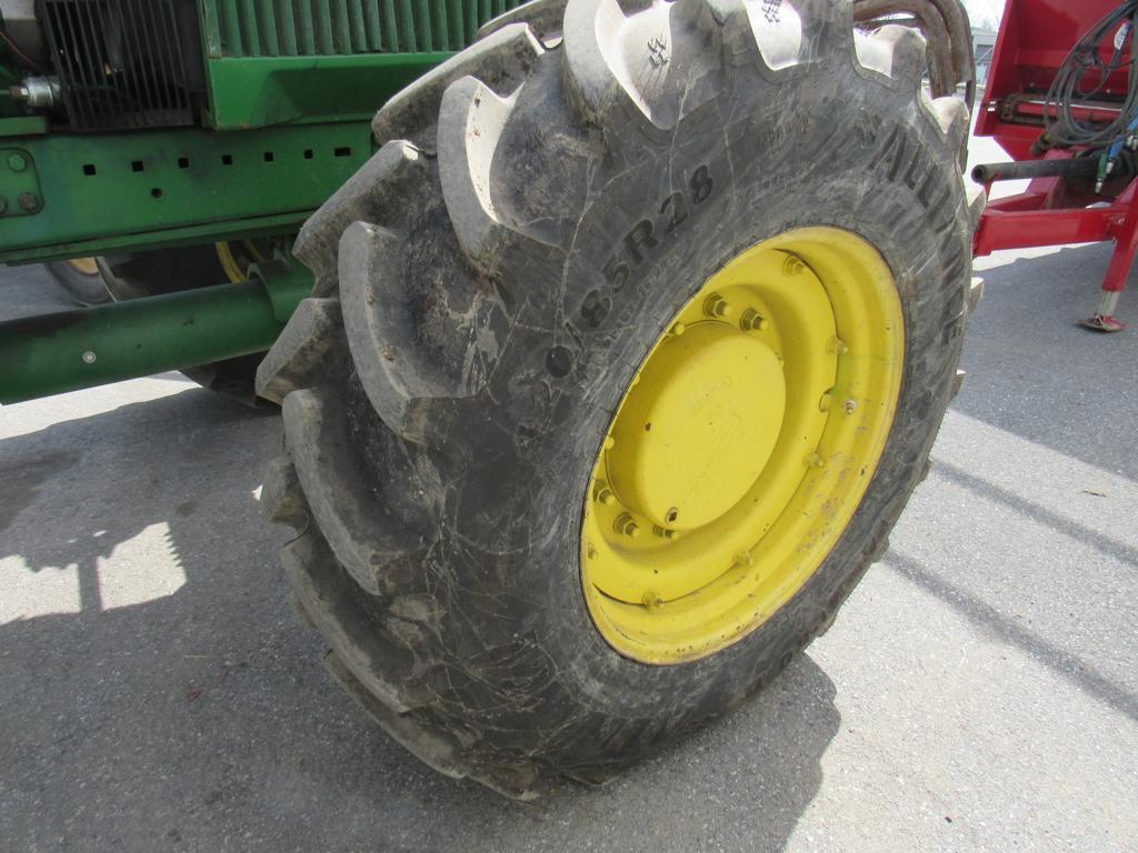 JD 4555 Cab Tractor, 4x4