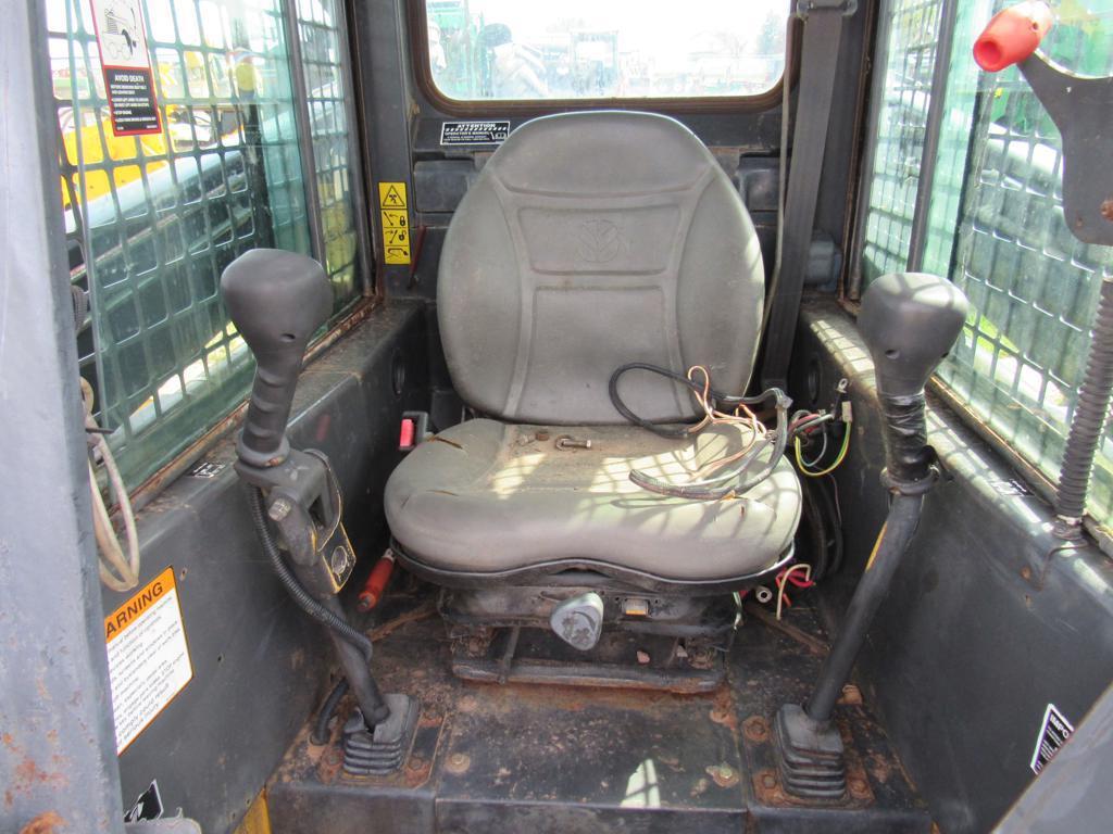 Nh LS170 Skidsteer, Enclosed Cab, Heat, NO Door,