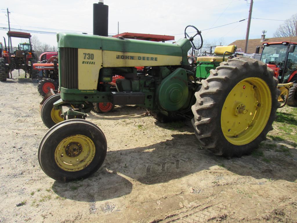 JD 730 Tractor 2WD 3pt Dsl