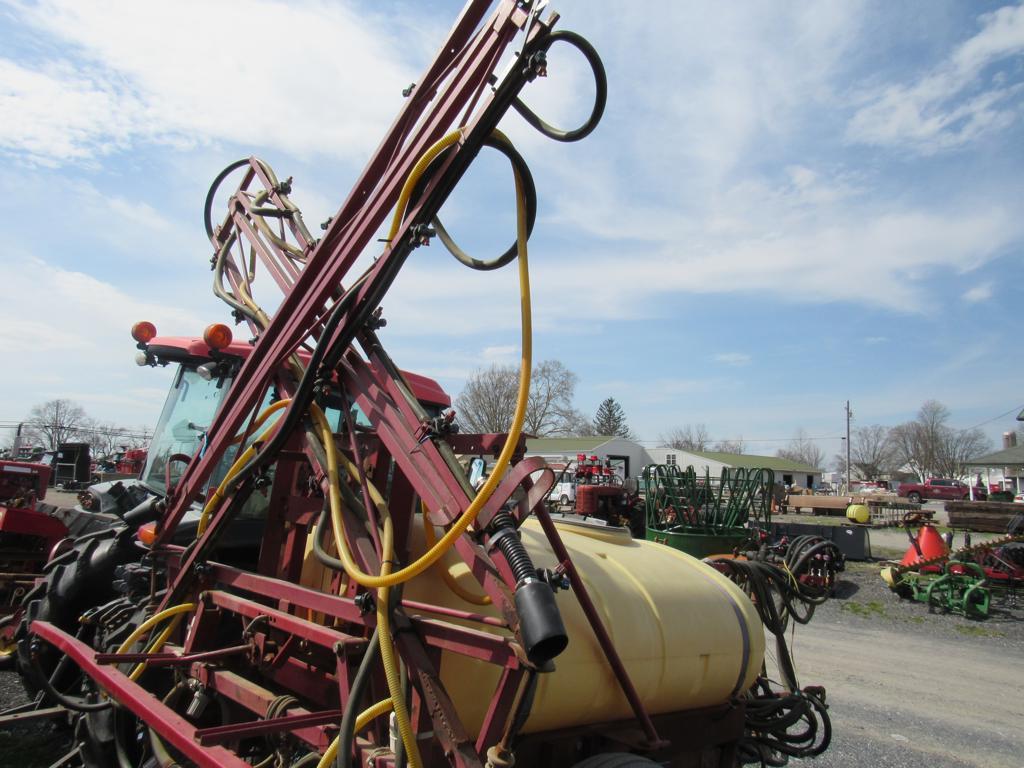 Hardi TR300 Sprayer w/40' Boom