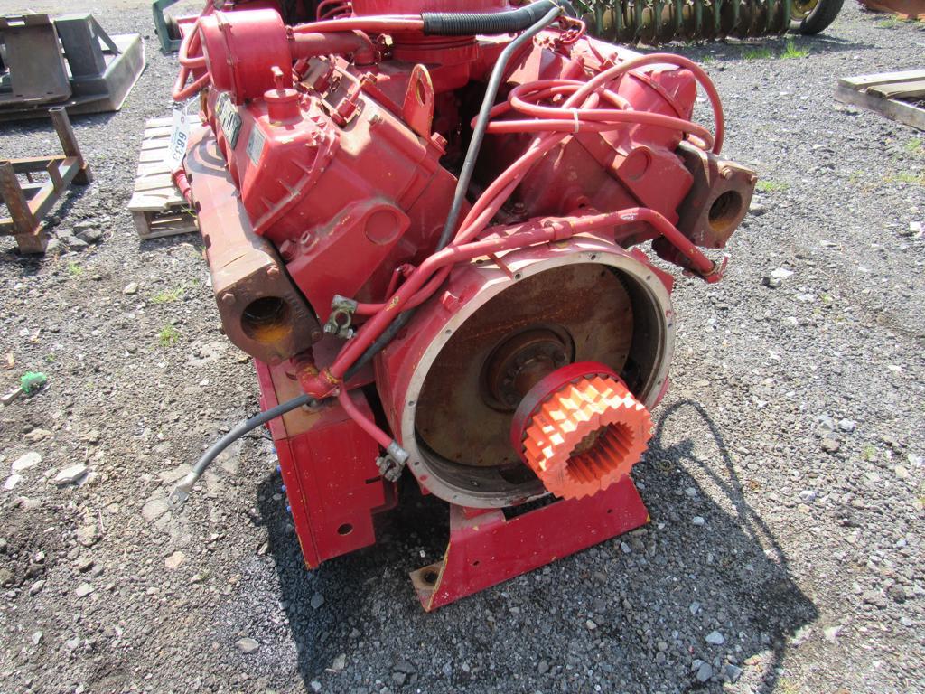 CAT 3208 Dsl Engine w/ Water Pump