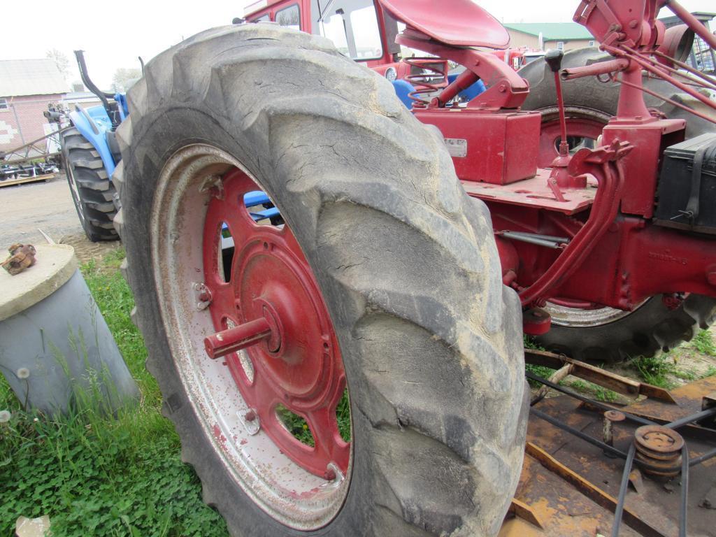 Farmall Super C Tractor w/ Mower Deck, 2WD, Gas