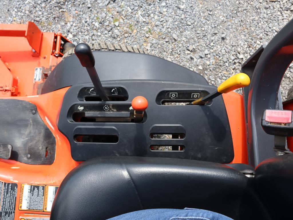 Kubota F3990 Zero Turn Mower w/ 72" Deck