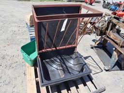 Horse Feed Rack