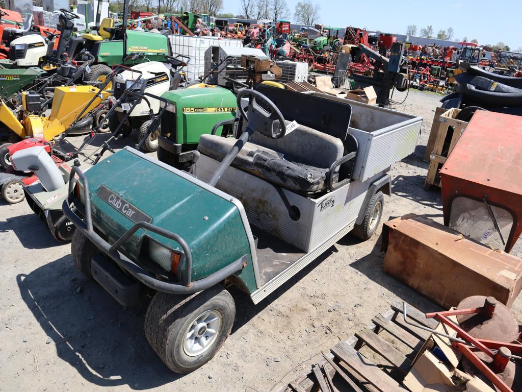 Club Car Gas Golf Cart (NO Engine - non-running)