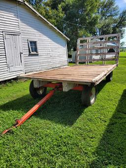 hay rack on Nu Built running gear, 16'