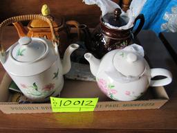 lot of 4 tea pots