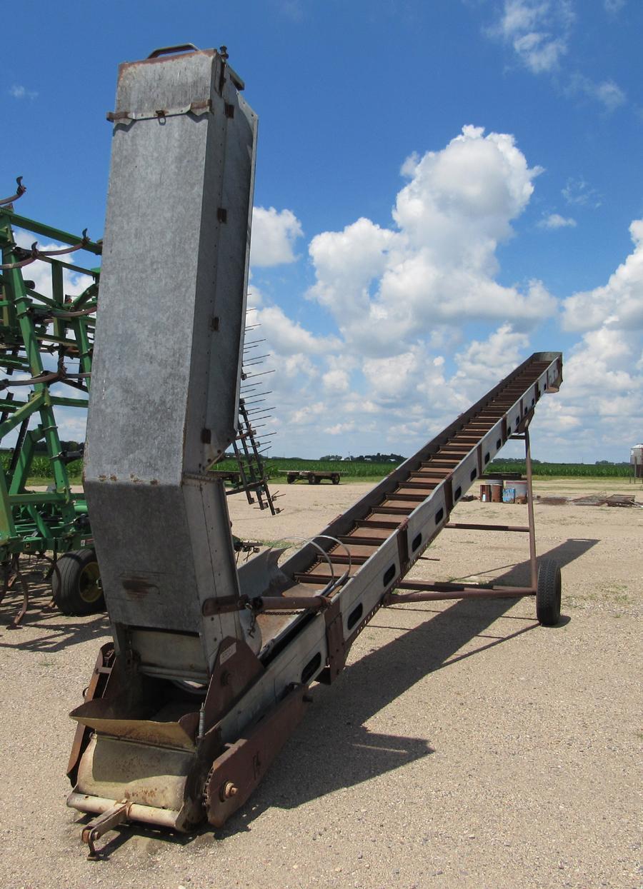 Stanhoist elevator