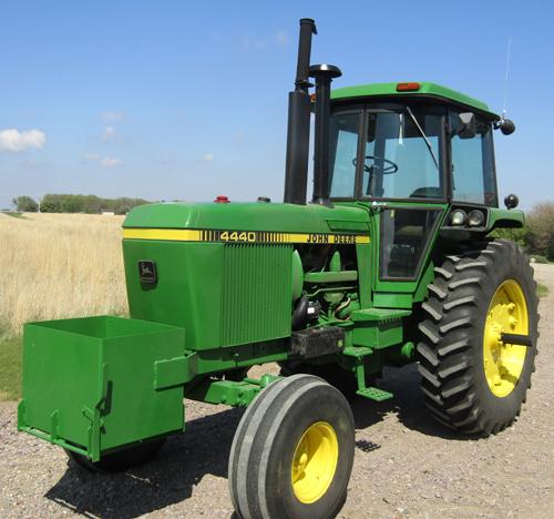 JD 4440, Quad-Trans