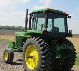 JD 4440, Quad-Trans