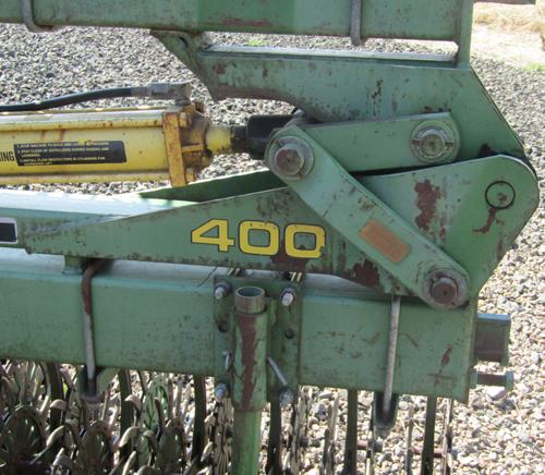 JD 400 rotary hoe, 30’