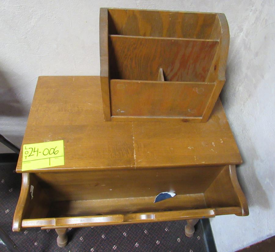 Side Table w/ Magazine Box