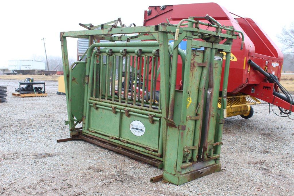 Powder River Squeeze Chute