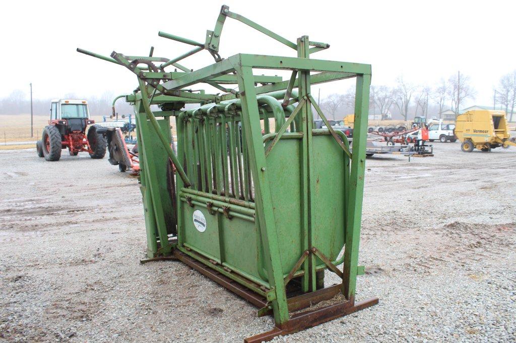 Powder River Squeeze Chute