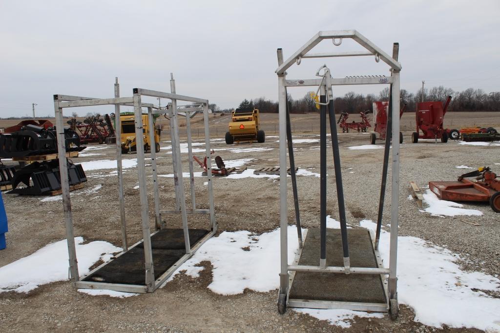 Cattle Grooming Chutes