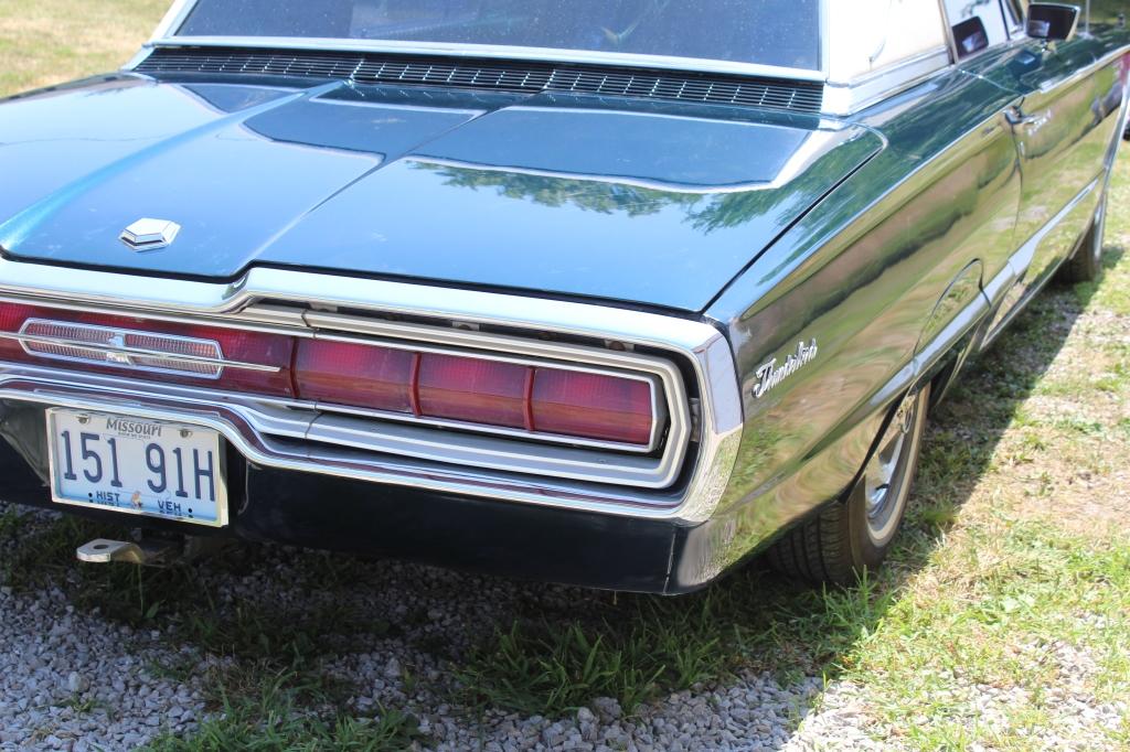 '66 Ford Thunderbird