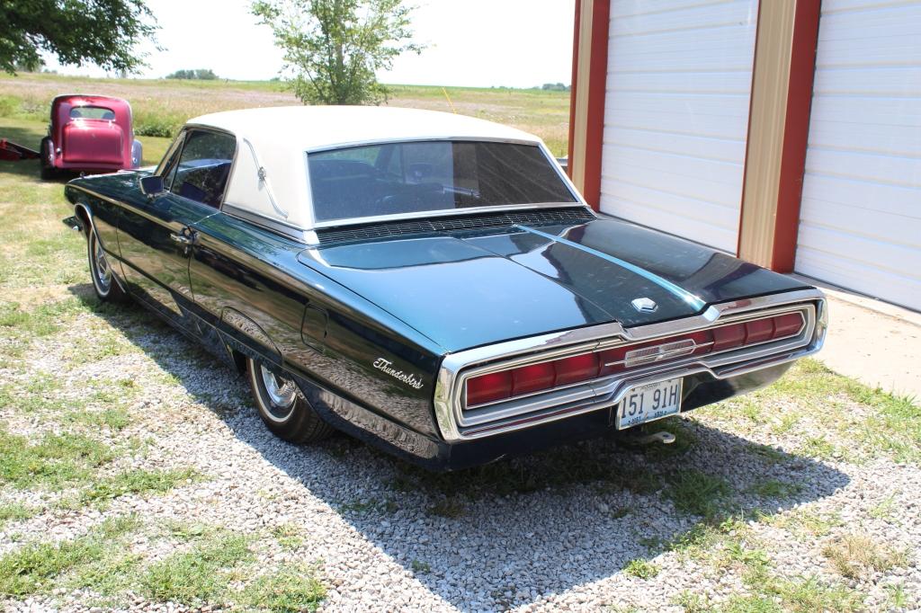 '66 Ford Thunderbird