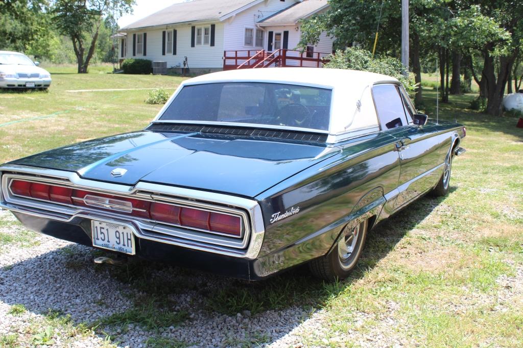 '66 Ford Thunderbird