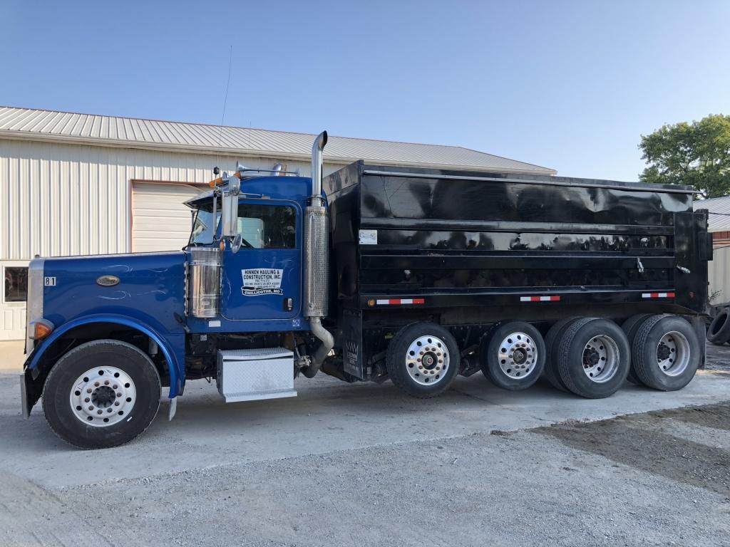 ‘06 Peterbilt 379