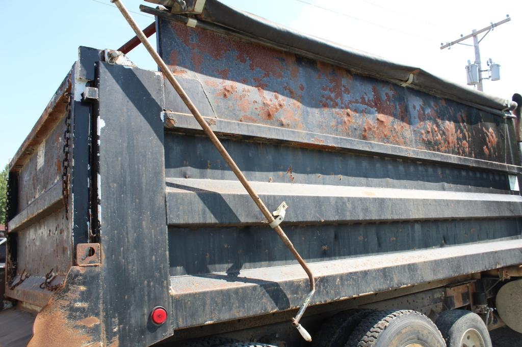 ‘84 Kenworth W900