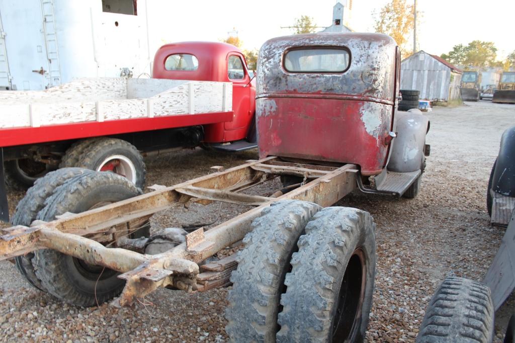 ‘41 Chevy 2 Ton