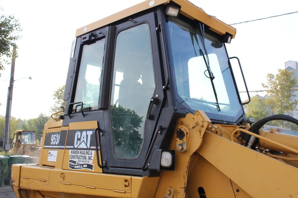 ‘04 Cat 953C Track Loader