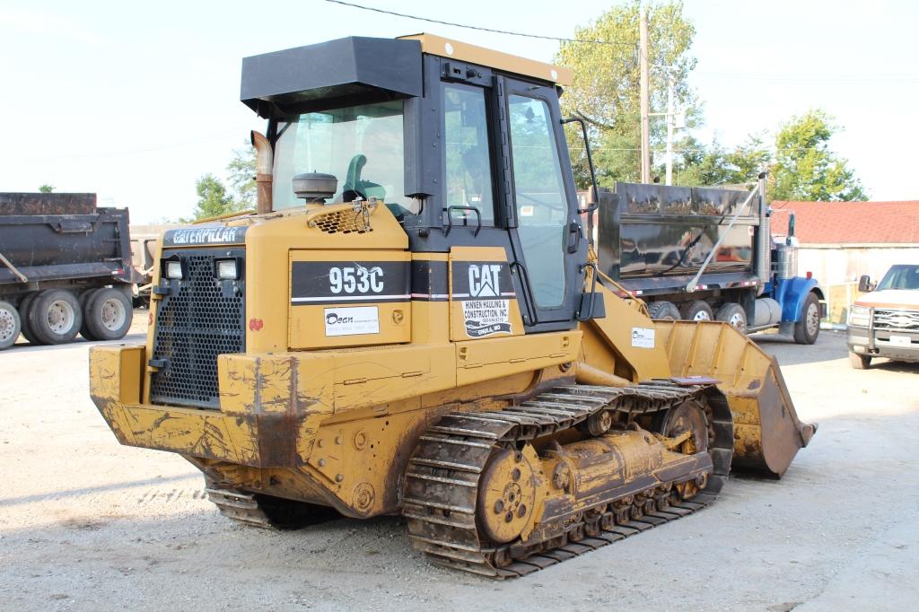 ‘04 Cat 953C Track Loader