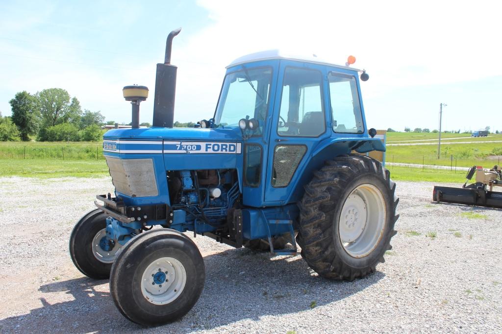 '78 Ford 7700 tractor