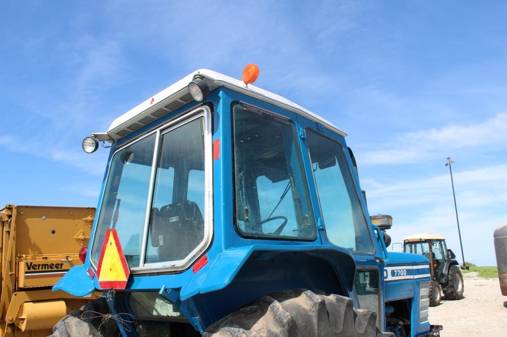 '78 Ford 7700 tractor